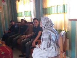 puluhan wartawan yang bertugas di Way Kanan nampak kembali kompak mendatangi SMAN I Blambangan Umpu Way kanan yang diduga telah melakukan banyak hal yang menyalahi regulasi yang ada