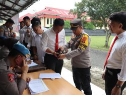 Hindari Penyalahgunaan Senpi, Wakapolres Way Kanan Cek Senpi Inventaris Dinas Personel Polri