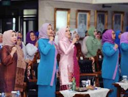 Wagub Jihan dan Ibu Purnama Wulan Sari Hadiri Pelantikan DPW Perempuan Bangsa Periode 2025-2026