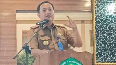 Thomas Ameriko Ingatkan Tanggung Jawab Kongkrite Kepala Sekolah Dalam Meningkatkan SDM