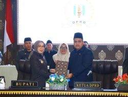 Bupati Way Kanan, Ayu Asalasiyah, S.Ked menghadiri Rapat Paripurna DPRD