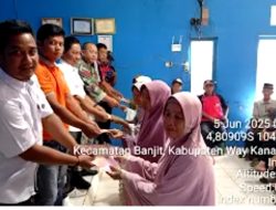 Menjelang Hari Raya Idul Adha Pemerintah kampung menanga siamang BLT – DD Triwulan Kedua Tahun 2025 Sebanyak 30 KPM,Kini Masyarakat Penerima Merasa Bersyukur Karena Idul Adha Akan Tiba