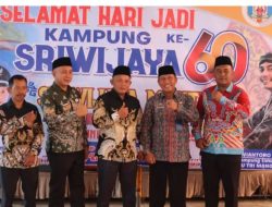 Pemerintah Kampung Sriwijaya kecamatan Umpu semenguk Gelar laksana HUT ke 60 Tahun mengadakan Wayang kulit Semalam