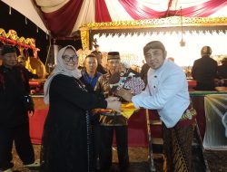 Pemerintah Kampung Septorengo Gelar Bersih Kampung dengan Pergelaran Wayang Kulit