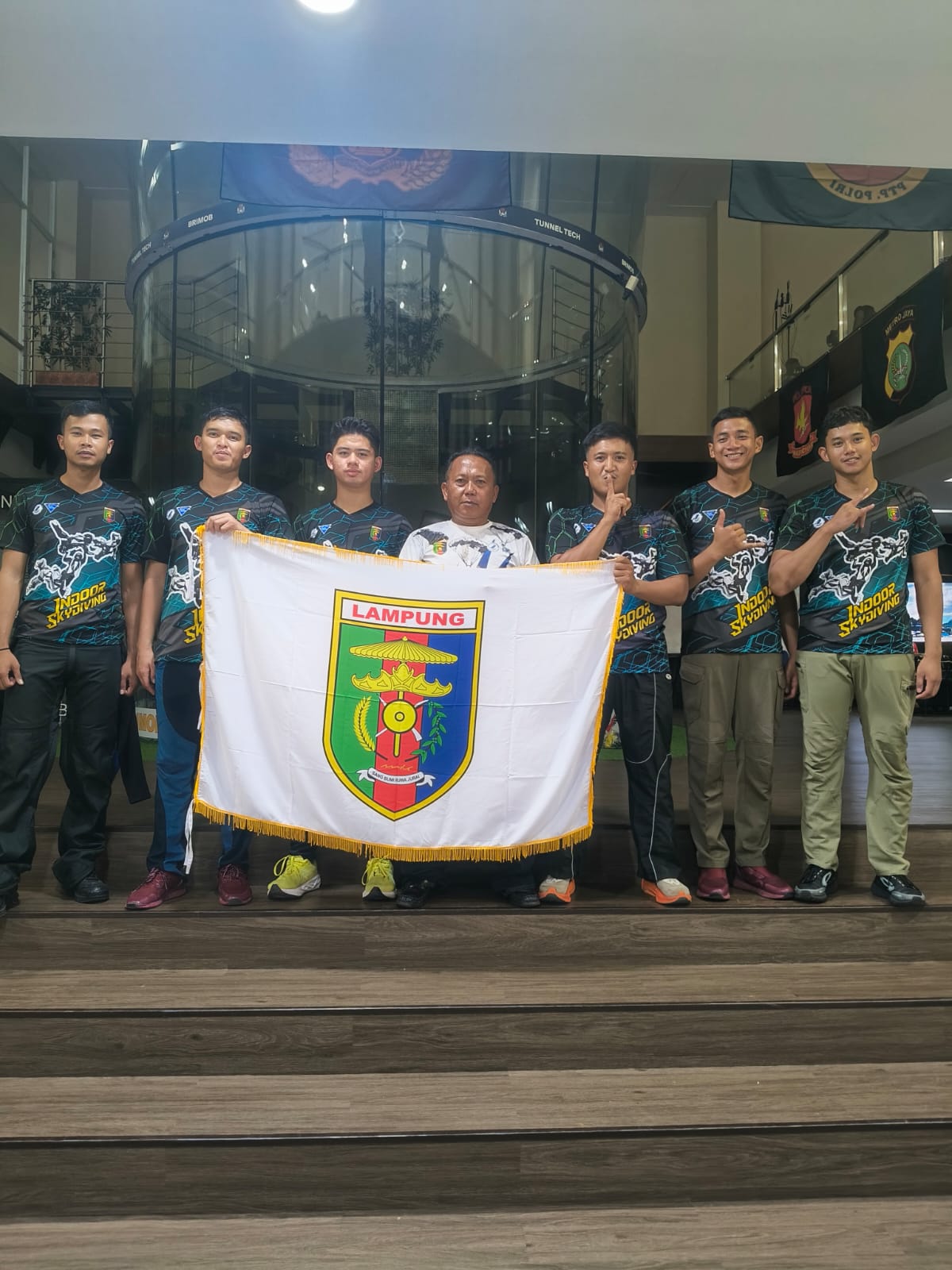Hasani Pimpin Tim Lampung Raih Prestasi di National Indoor Skydiving Championships Dankorbrimob Cup 2025