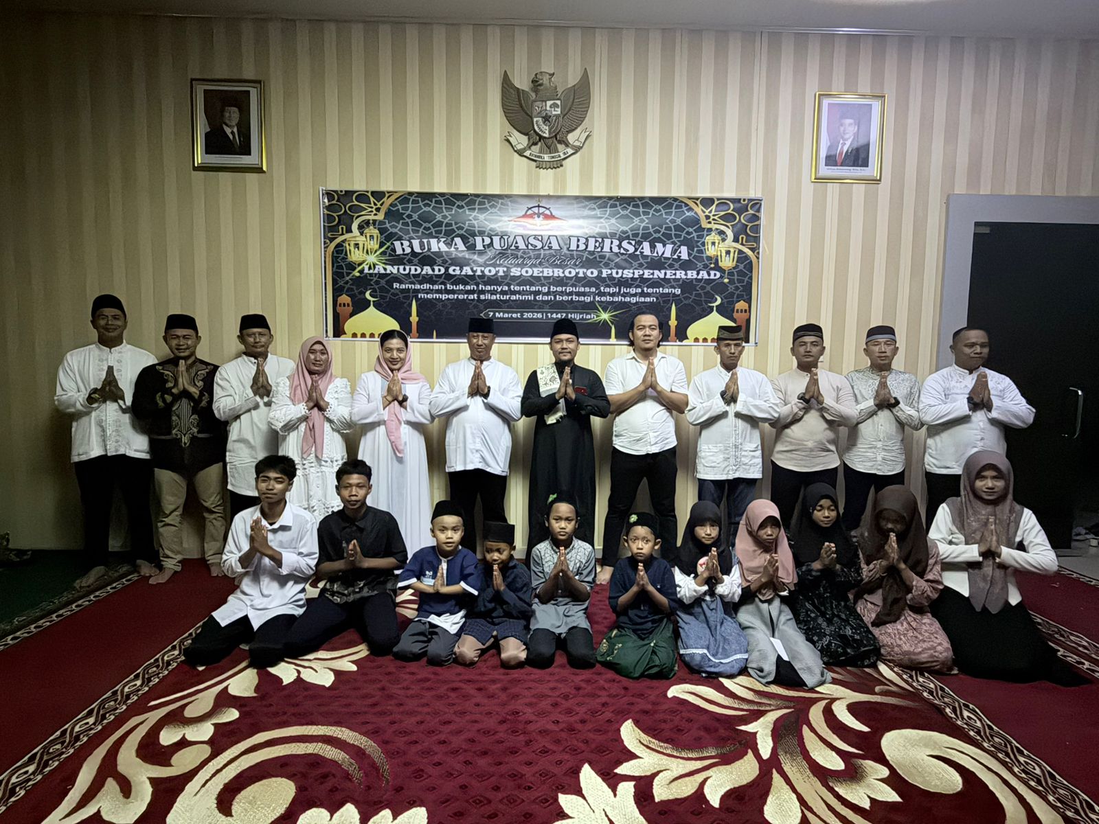 Pererat Silaturahmi, Lanudad Gatot Soebroto Gelar Aksi Berbagi Takjil dan Buka Bersama Anak Yatim