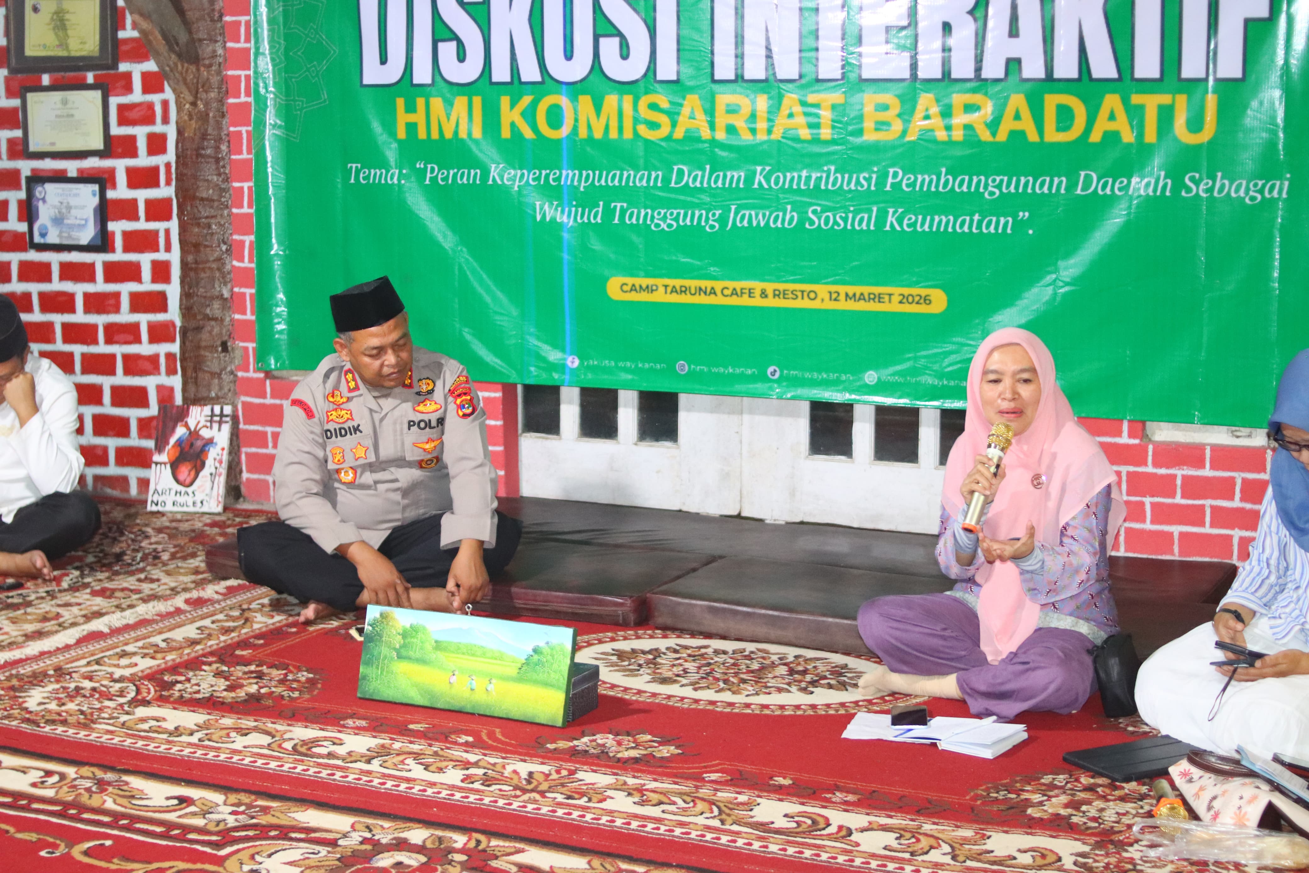 Dorong Peran Perempuan dalam Pembangunan, HMI Komisariat Baradatu Gelar Diskusi dan Aksi Sosial