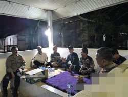 Kapolres Way Kanan Sambangi Warga Kampung Sriwijaya di Pos Ronda