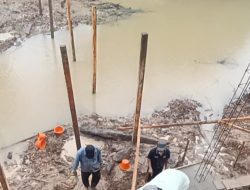Pemerintah Kampung Kota Dewa Bangun Jembatan Penghubung yang Telah Dinantikan Selama 17 Tahun